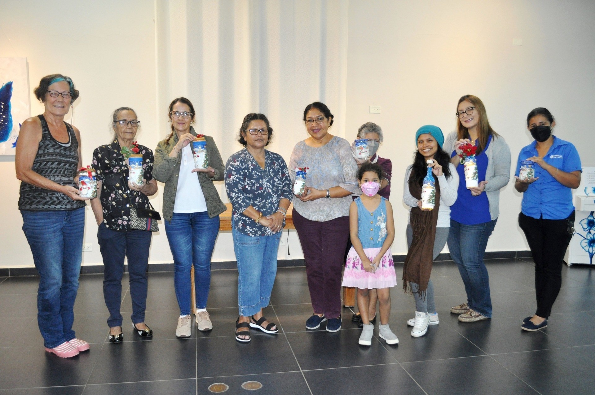 2023 taller de navidad Maria Santamaria - Botella navideña